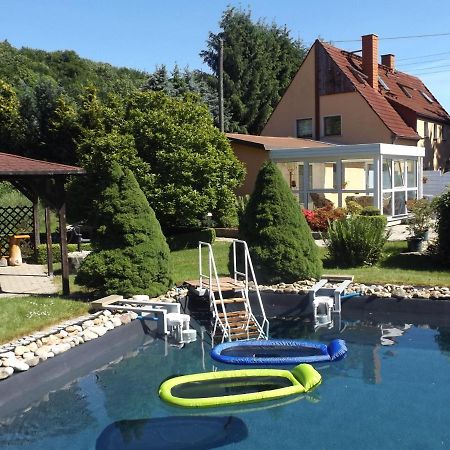 Cosy Apartment With In Pirna With Private Terrace Quarto foto